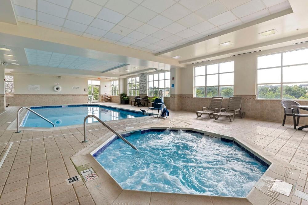 DoubleTree By Hilton Front Royal Blue Ridge Shadows